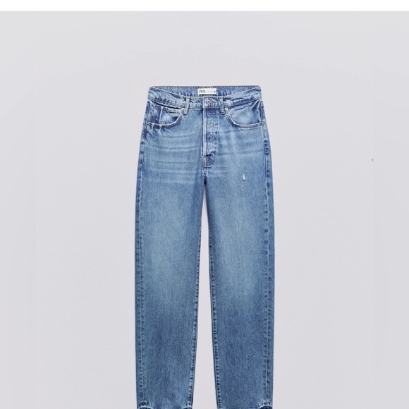 🆕 ZARA ZW RELAXED-FIT MID-RISE JEANS - LIMITED EDITION | Mid-blue | 6840/289 - Picture 1 of 3